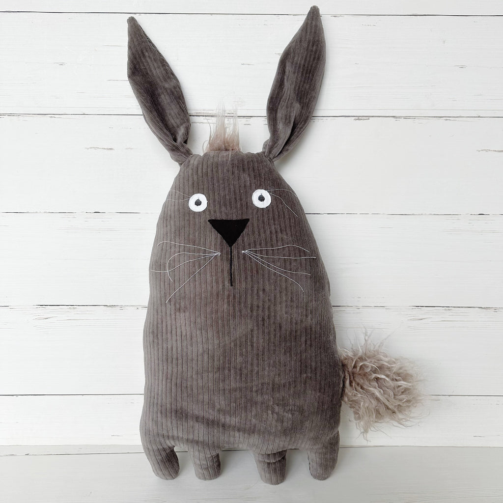 Hasenkissen „Bas“