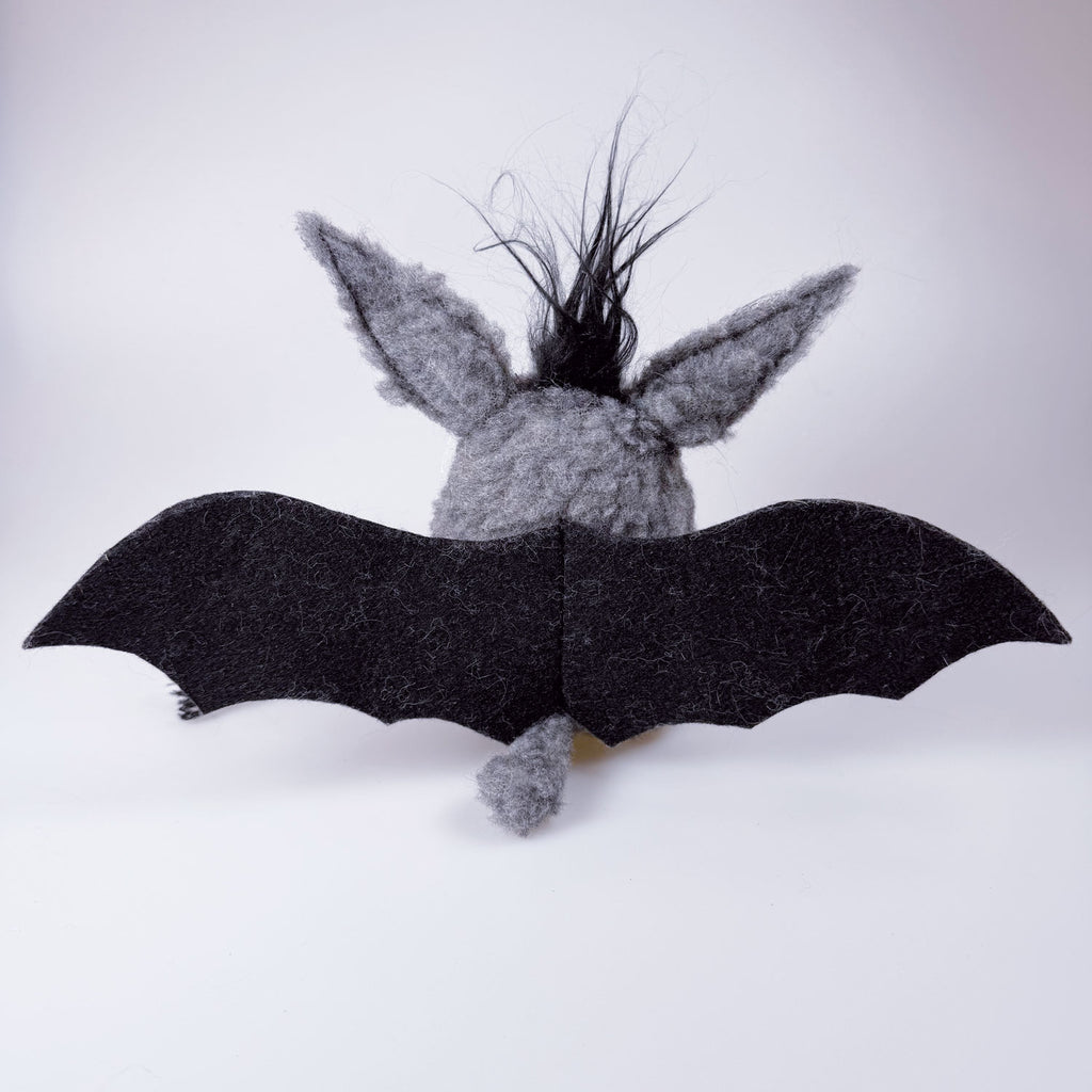 Fledermaus „Fritzi von Schmackofatz“