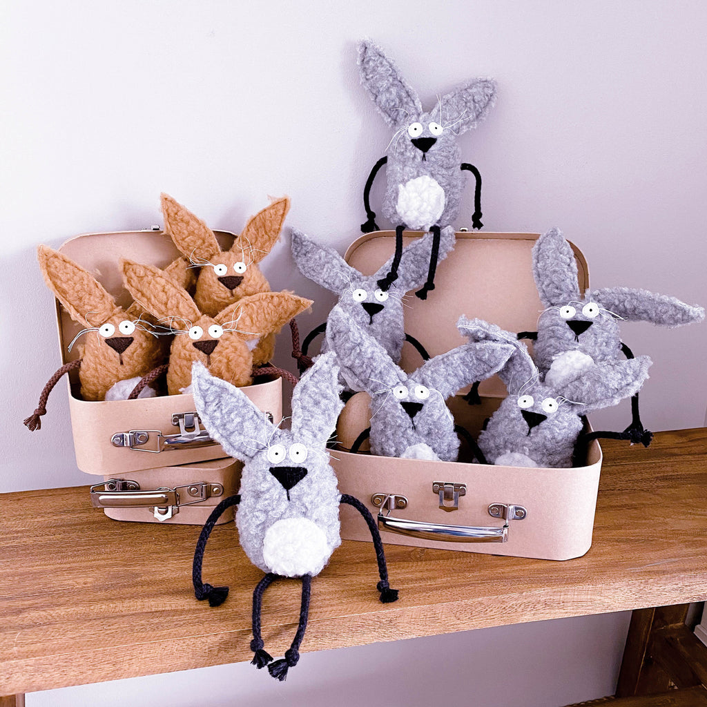 Kuscheltier, Hase im Ei „Jotte“