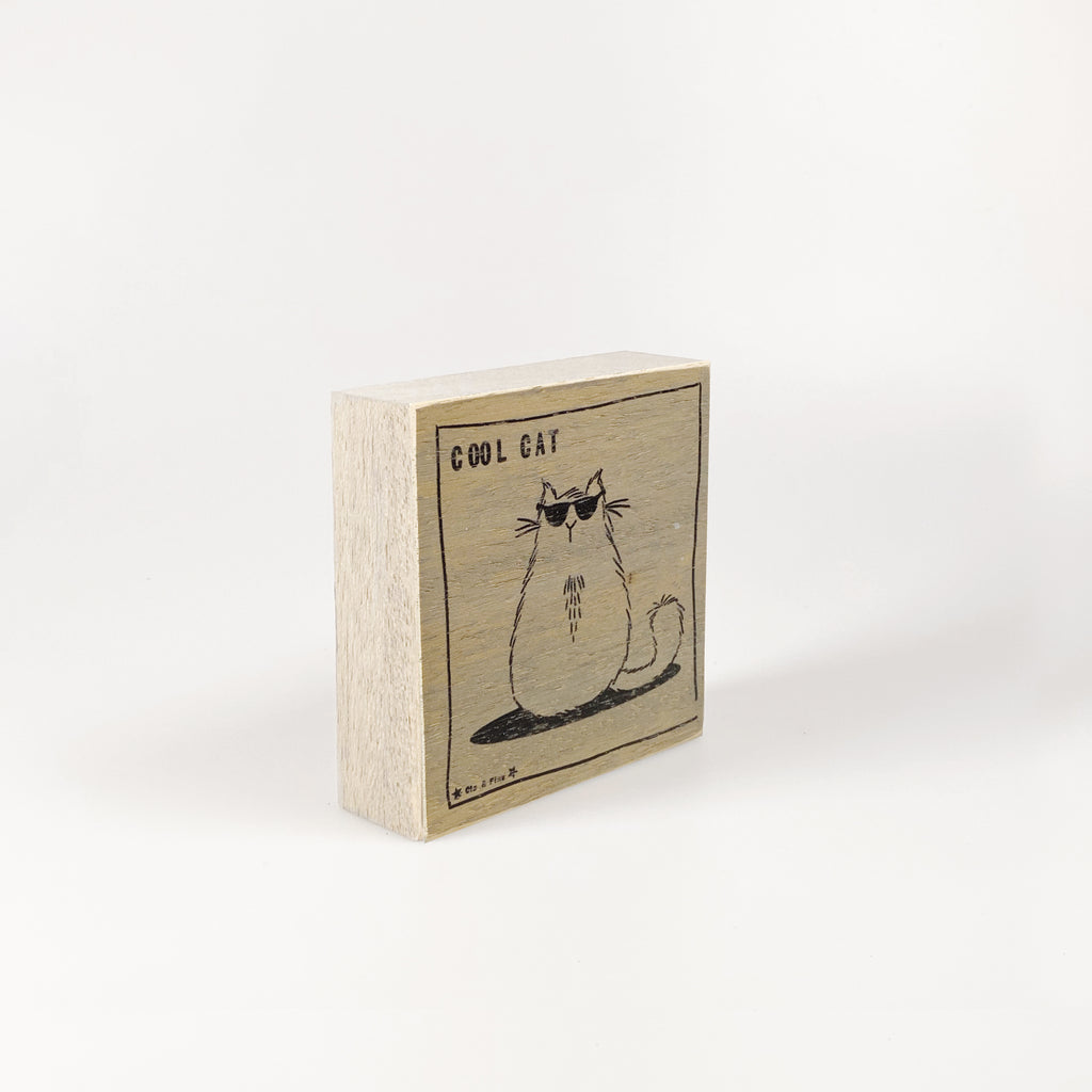 Small wooden picture "Cool cat" brown