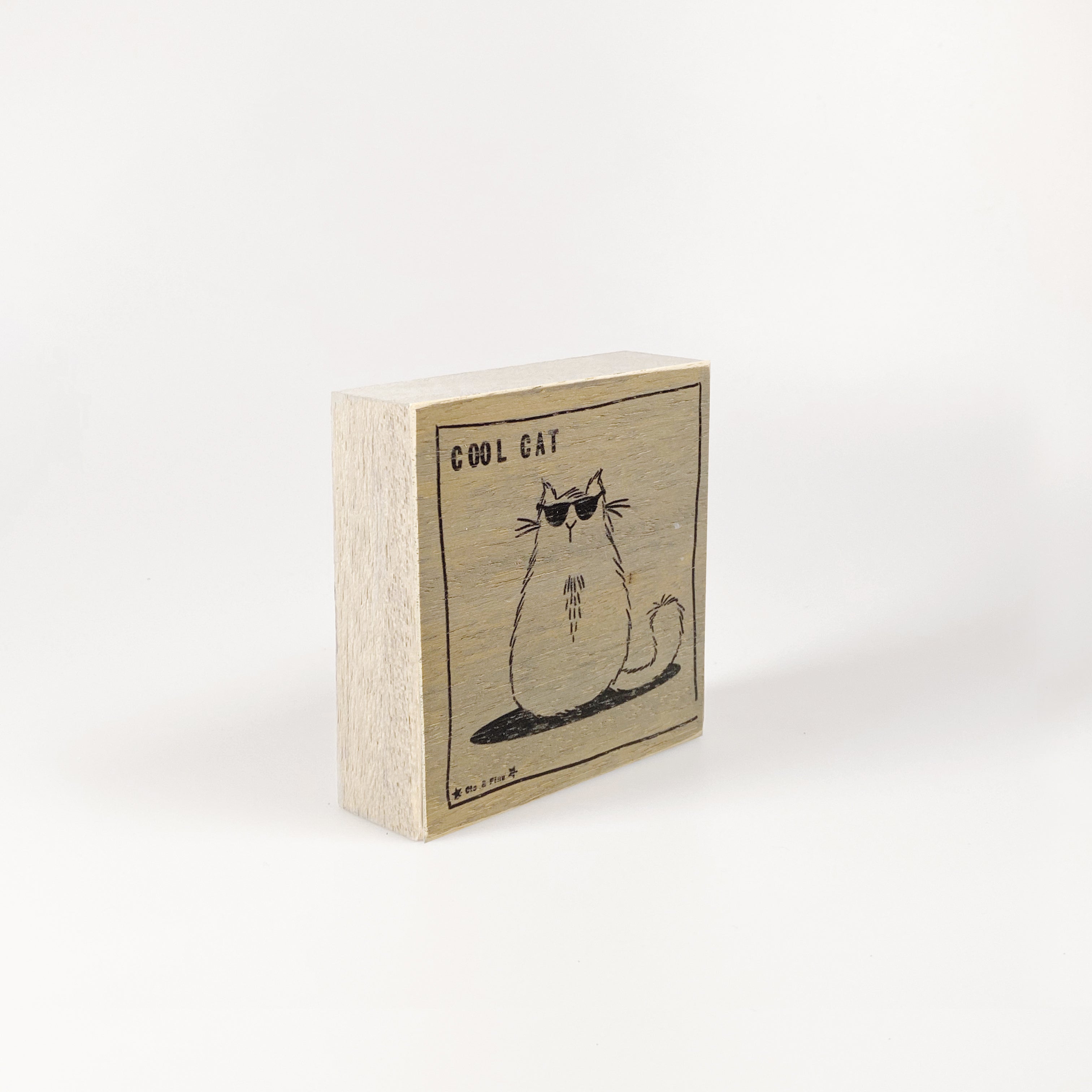 Small wooden picture "Cool cat" brown