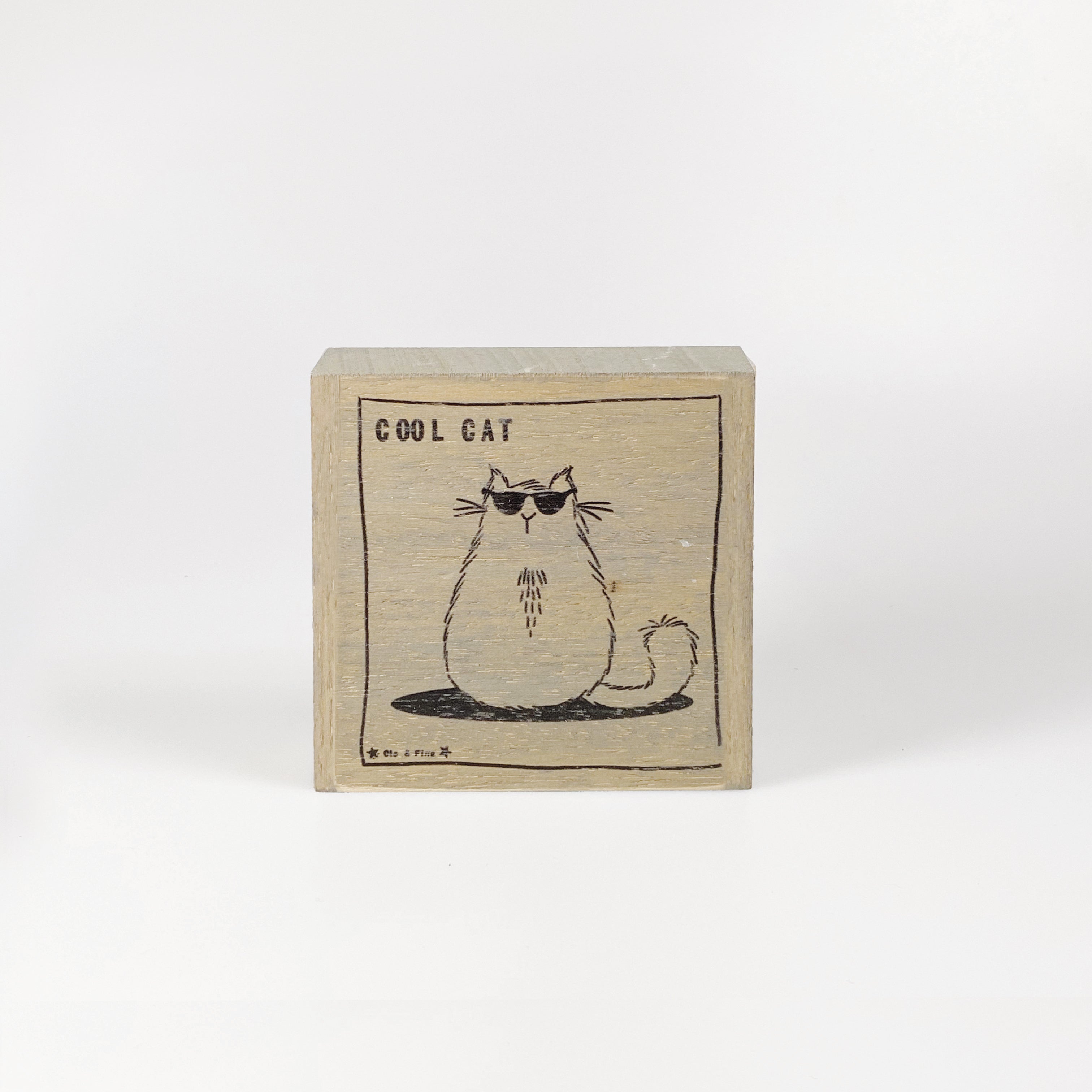 Small wooden picture "Cool cat" brown