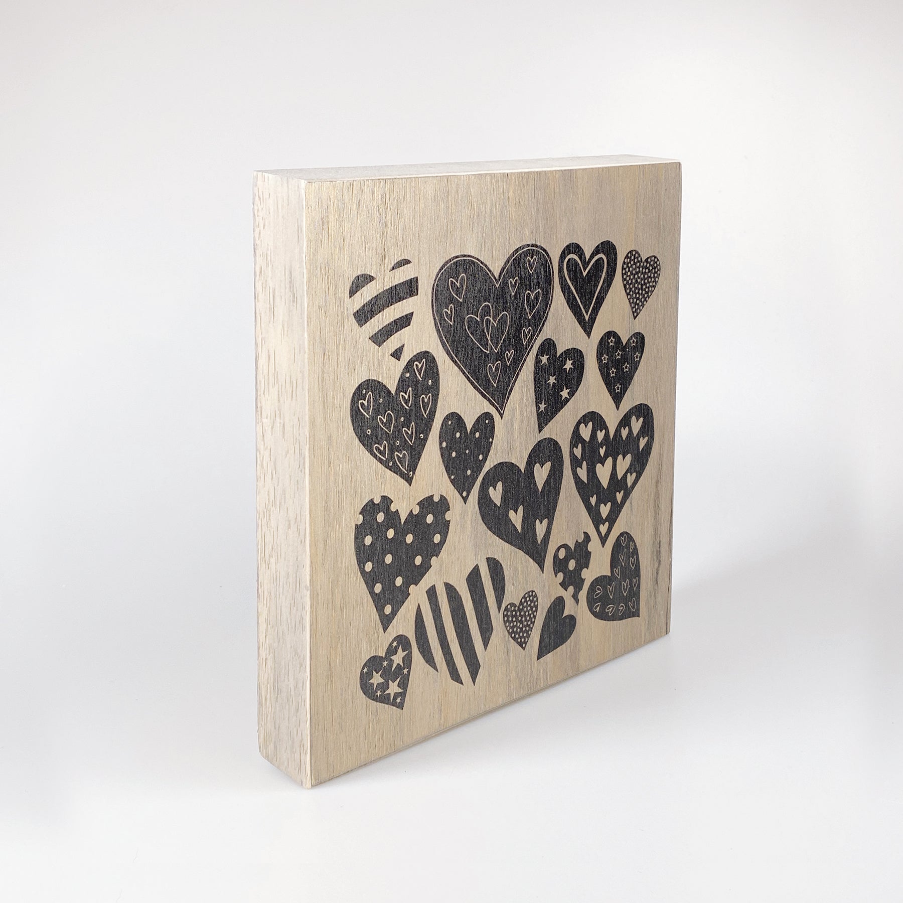 Großes Holzbild "Hearts" braun