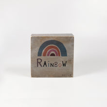 Laden Sie das Bild in den Galerie-Viewer, Kleines Holzbild &quot;Rainbow&quot; braun