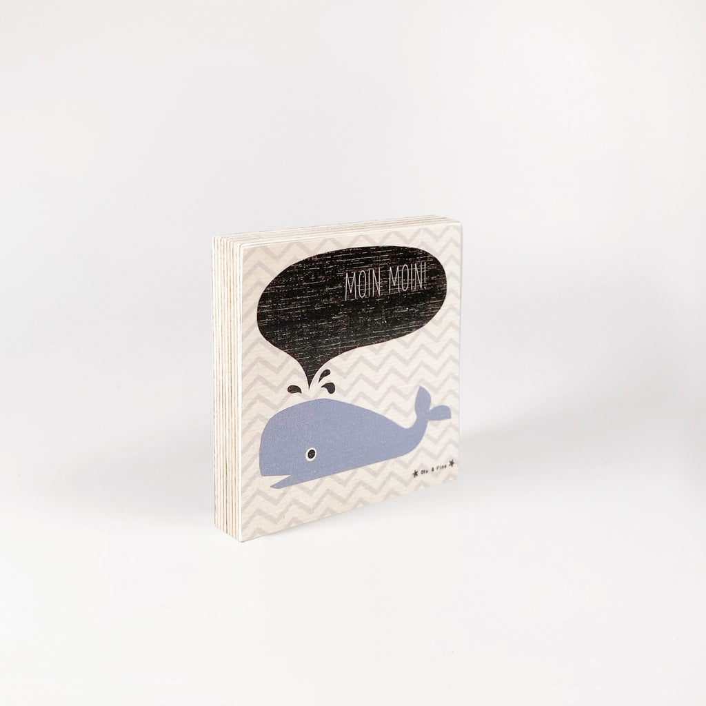 Kleines Holzbild "Wal, moin moin“ weiß