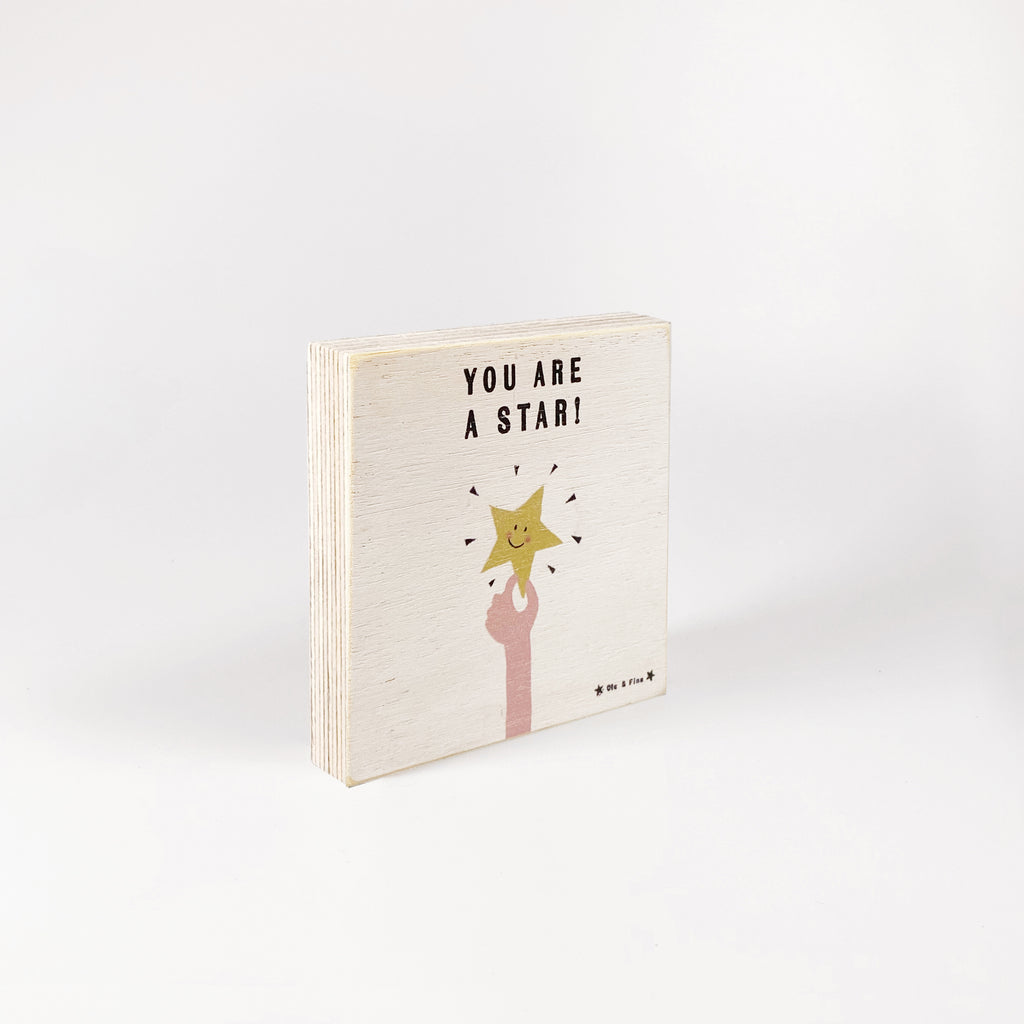 Kleines Holzbild "You are a star“ weiß