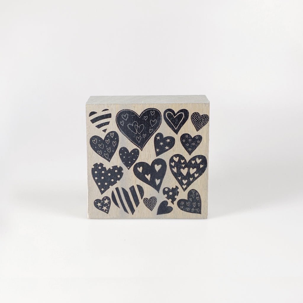 Kleines Holzbild "Hearts" braun