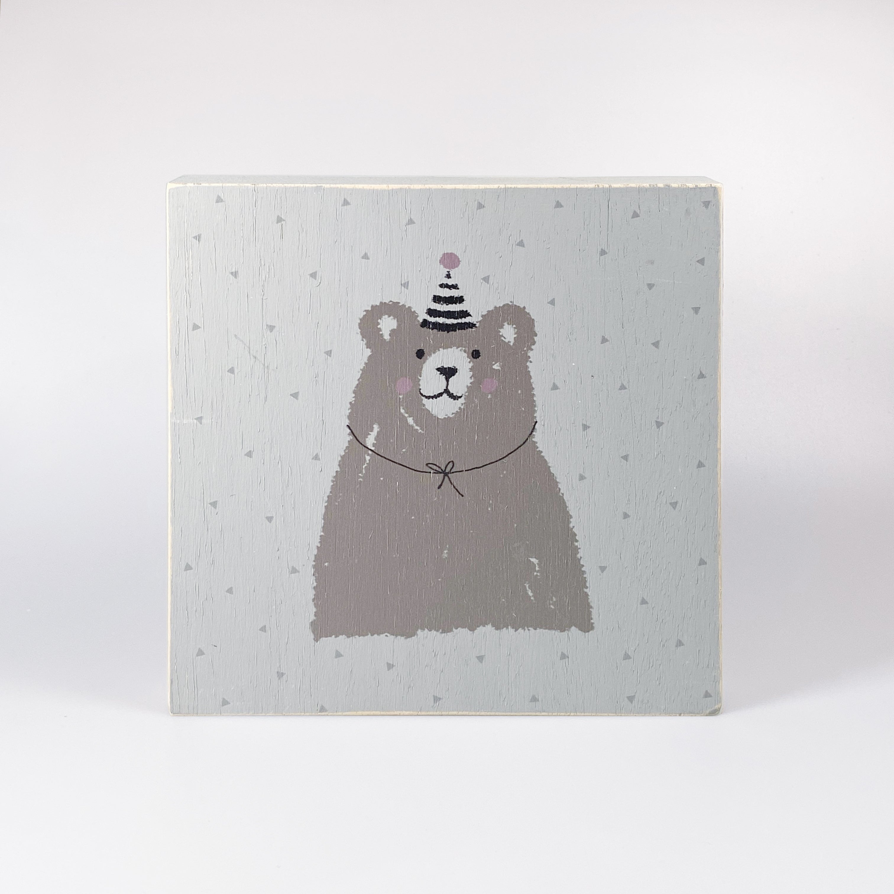 Großes Holzbild "Bär mit Partyhut" grau