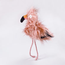 Laden Sie das Bild in den Galerie-Viewer, Kuscheltier Flamingo „Olivia“