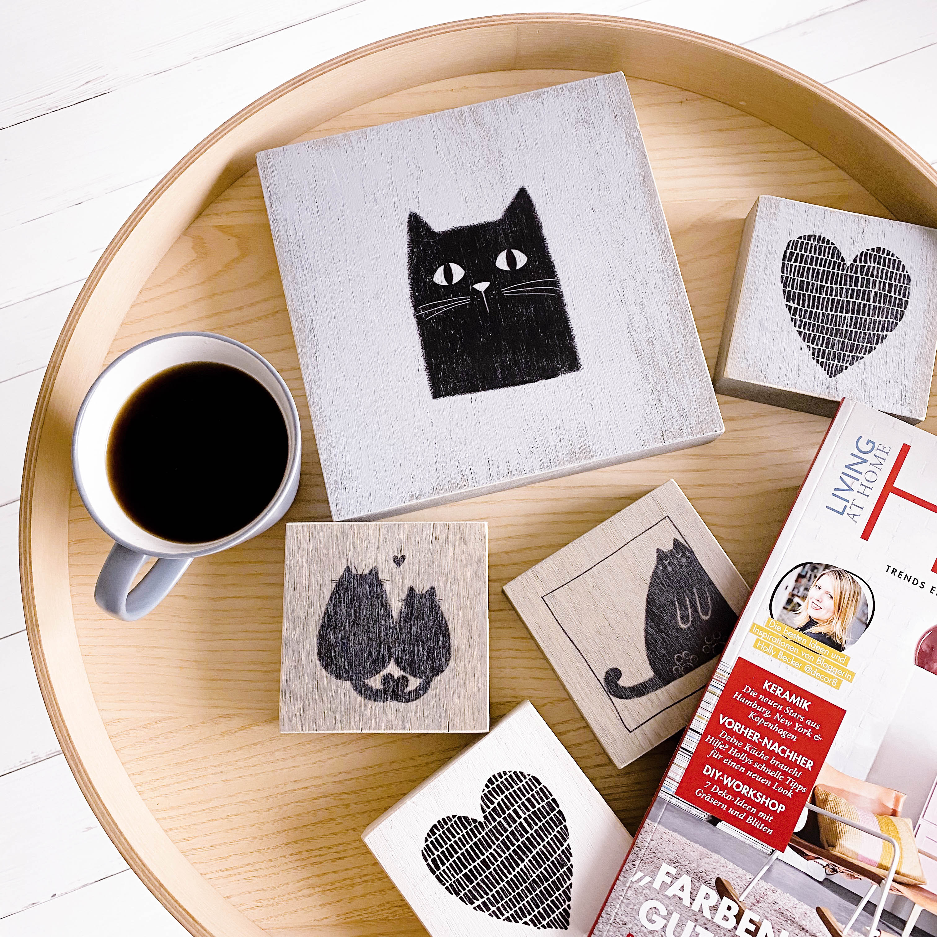 Kleines Holzbild "Cats" braun