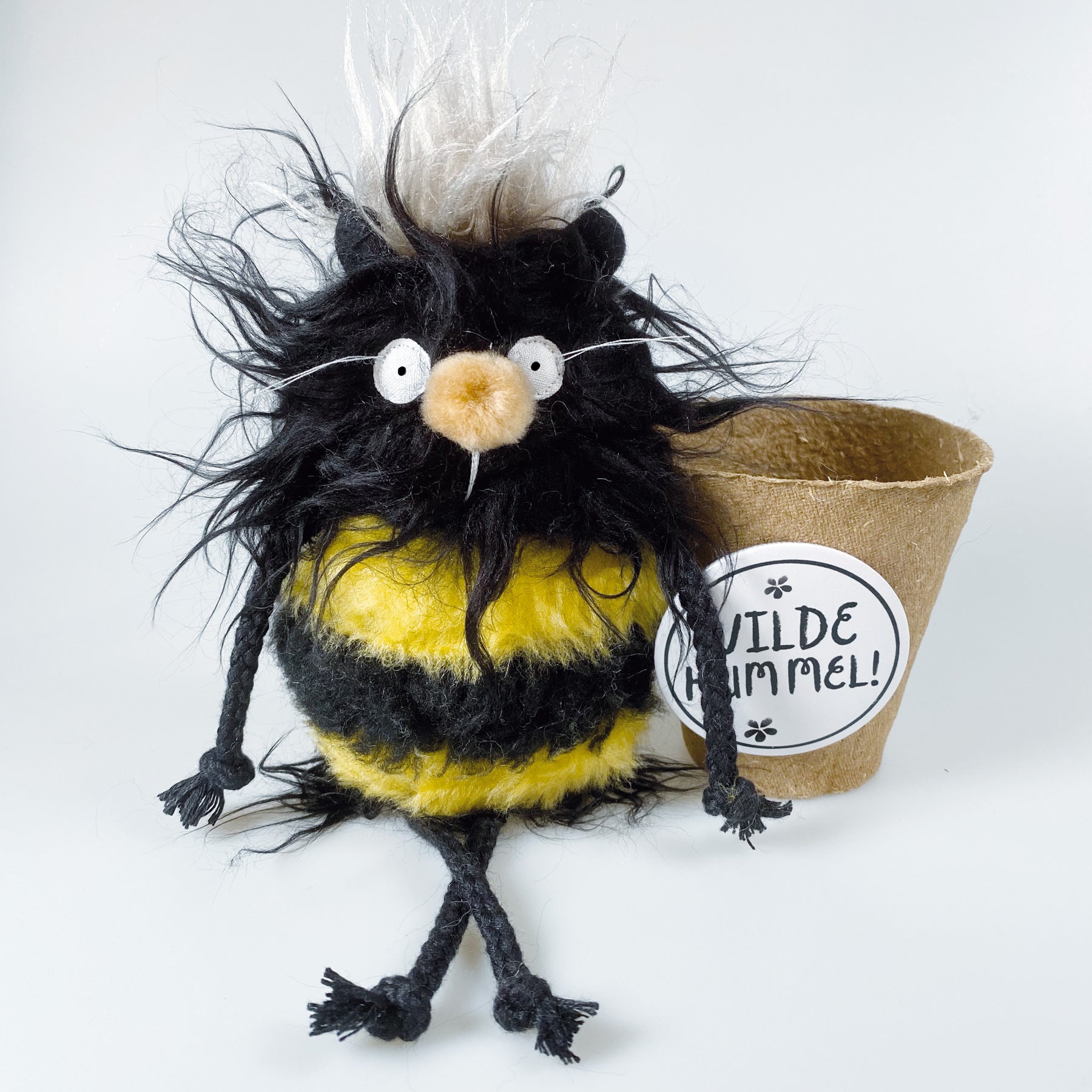 Hummel im Pflanztopf „Kalle“
